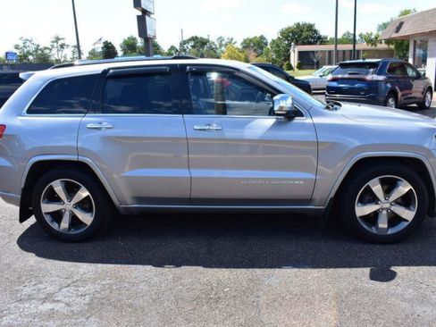 Used 2014 Jeep Grand Cherokee Overland w/ Advanced Technology Group AWD/4WD image 6