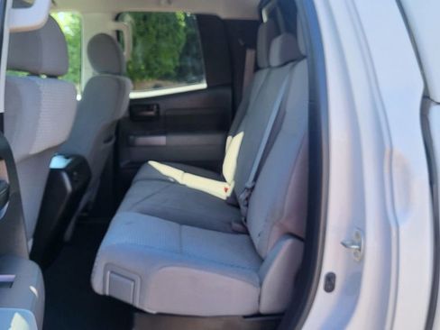 Used 2013 Toyota Tundra 4x4 Double Cab w/ SR5 Pkg image 22