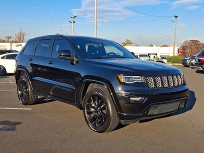 Used 2020 Jeep Grand Cherokee Altitude