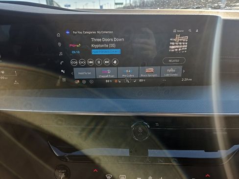 New 2025 Nissan Murano SL image 12