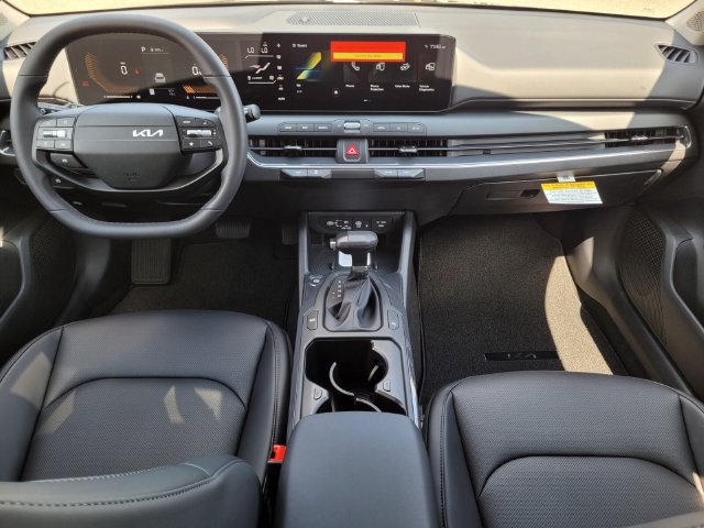 New 2026 Kia K4 EX FWD image 13