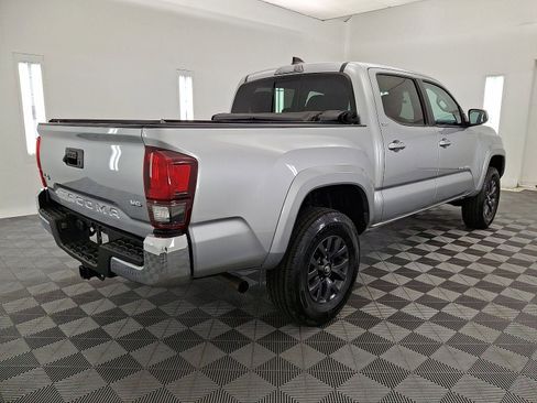 Certified 2023 Toyota Tacoma SR5 AWD/4WD image 24