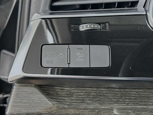 Used 2023 Audi Q7 3.0T Premium Plus w/ Premium Plus Package AWD/4WD image 10