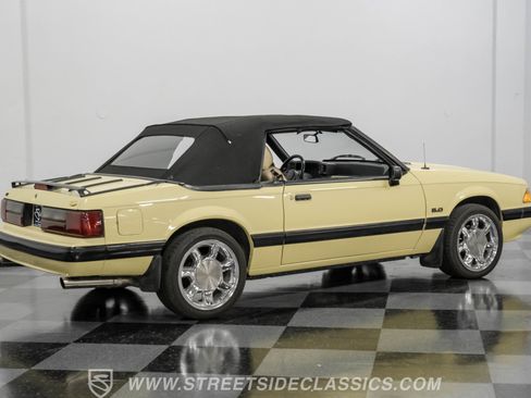 Used 1989 Ford Mustang LX image 11
