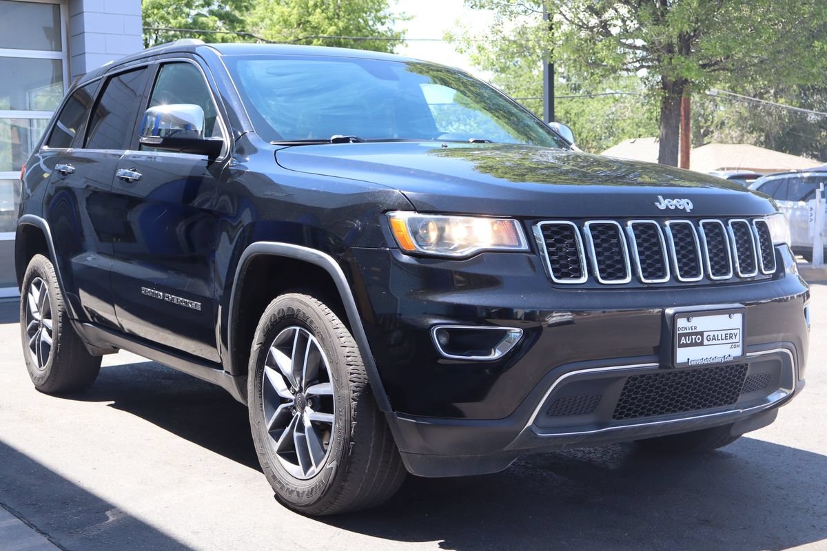 Used 2019 Jeep Grand Cherokee Limited AWD/4WD image 6