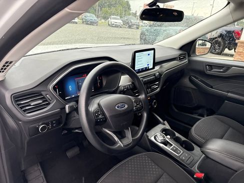 Used 2025 Ford Escape Active AWD/4WD image 4