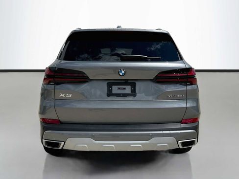 Used 2026 BMW X5 xDrive40i w/ Climate Comfort Package AWD/4WD image 4