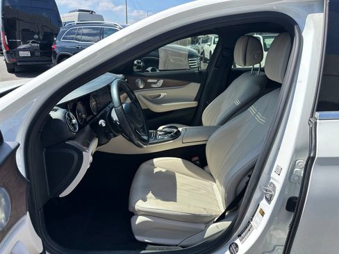 Used 2017 Mercedes-Benz E 300 image 2