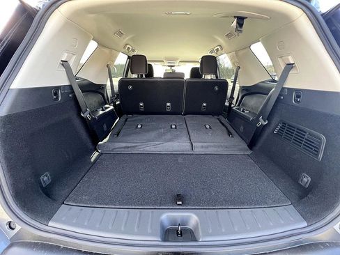 New 2026 Nissan Pathfinder S image 36