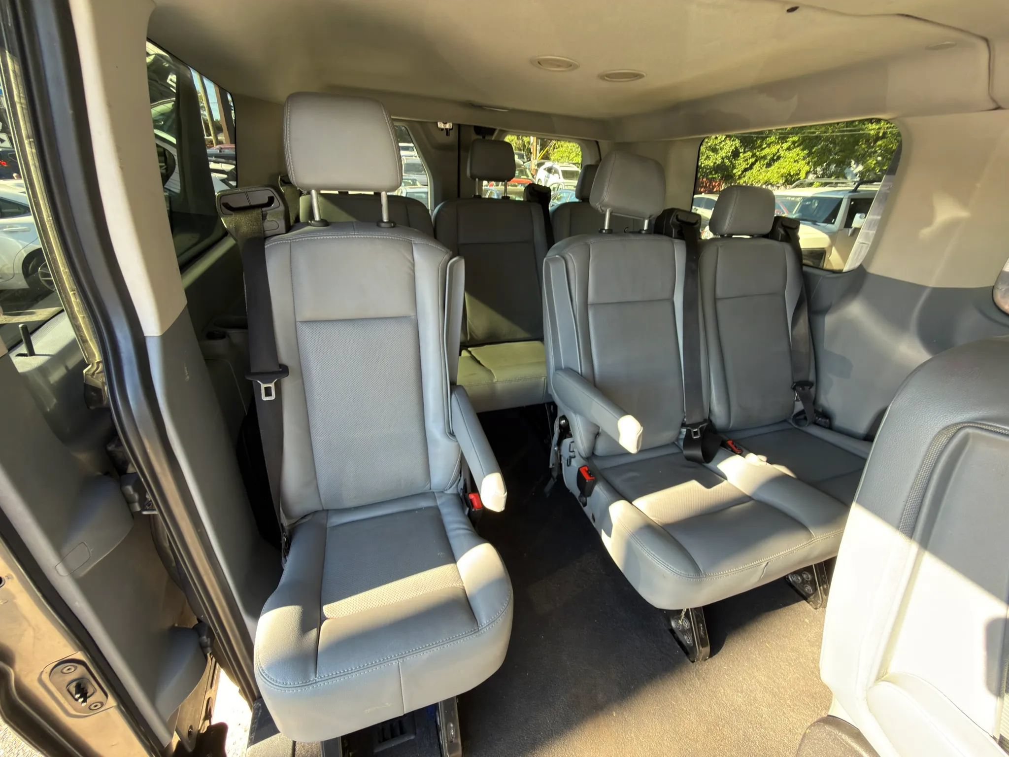Used 2016 Ford Transit 150 XLT RWD image 18