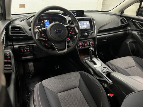 Used 2023 Subaru Crosstrek 2.0i Premium image 9