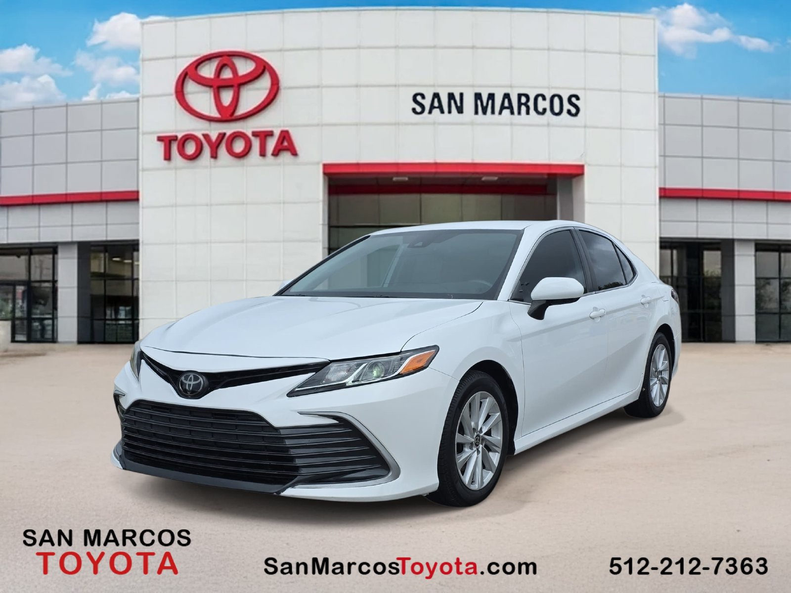 Used 2022 Toyota Camry LE w/ Carpet Mat Package (TMS) FWD image 1