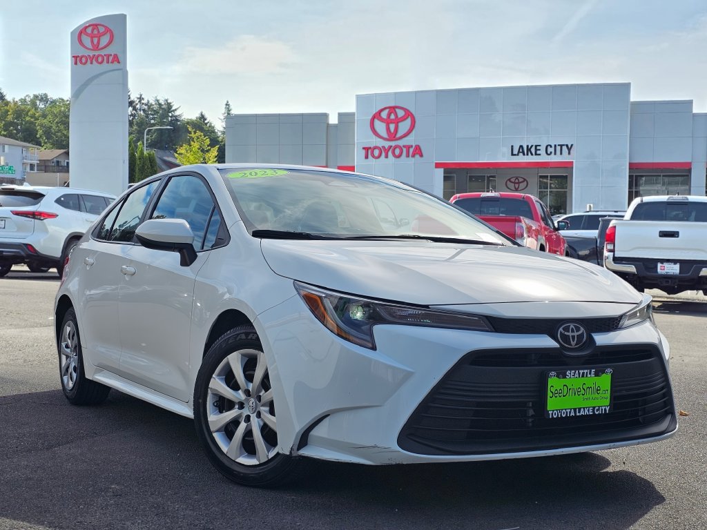 Certified 2023 Toyota Corolla LE FWD image 1