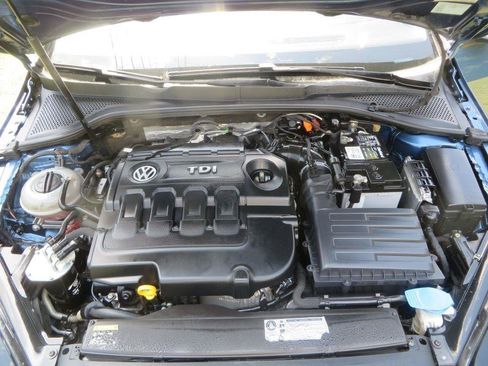 Used 2015 Volkswagen Golf TDI SEL w/ Lighting Package (SEL) FWD image 27