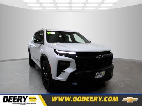 New 2026 Chevrolet Traverse RS image 1