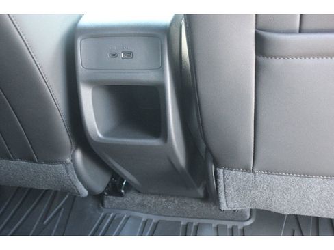 New 2026 Buick Envista Sport Touring FWD image 20