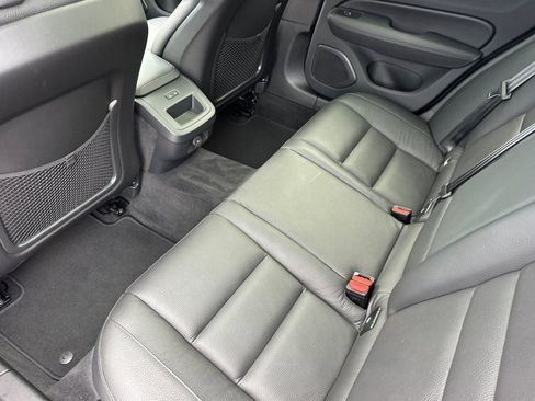 Used 2025 Volvo V60 B5 Cross Country Plus AWD/4WD image 12