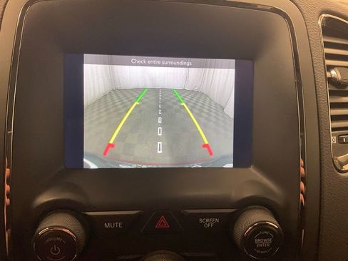 Used 2018 Dodge Durango GT image 23