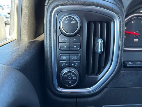 Used 2022 Chevrolet Silverado 3500 High Country image 19