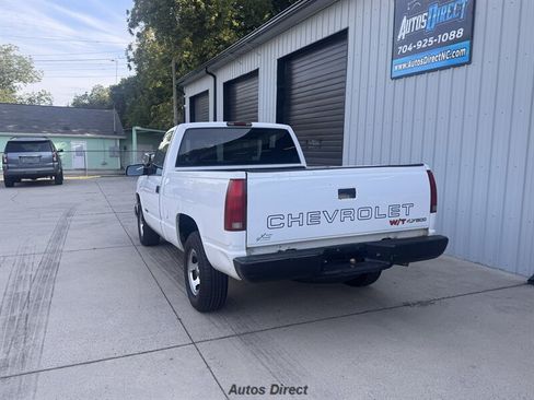 Used 1998 Chevrolet Silverado 1500 2WD Regular Cab w/ Convenience Group image 12