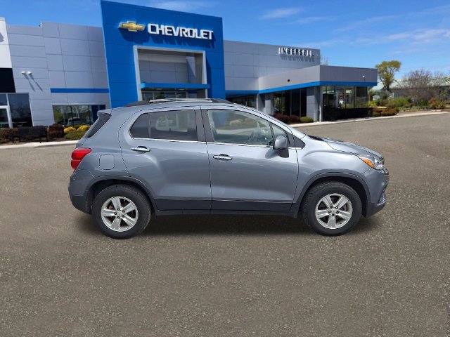 Used 2019 Chevrolet Trax LT w/ LT Convenience Package AWD/4WD image 26