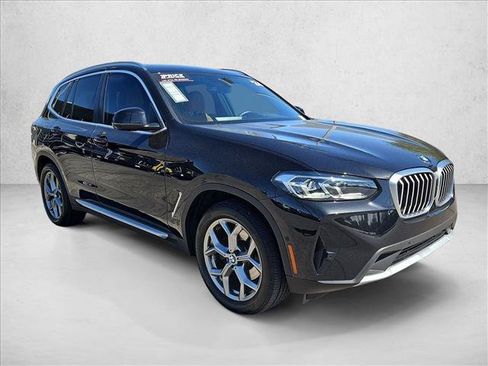 Used 2024 BMW X3 sDrive30i w/ Convenience Package RWD image 3
