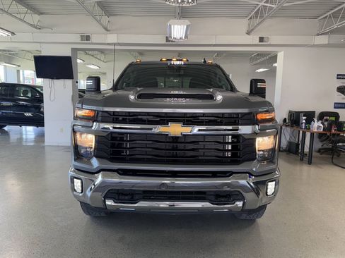 Used 2024 Chevrolet Silverado 2500 LT w/ All Star Edition AWD/4WD image 1
