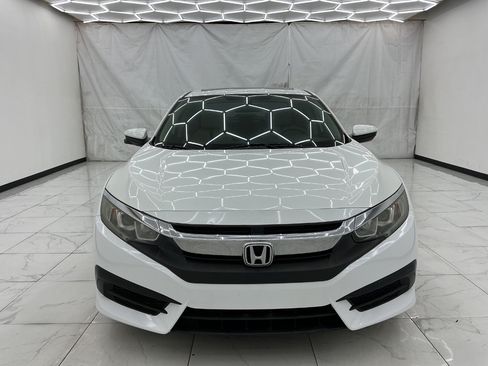Used 2017 Honda Civic EX image 5