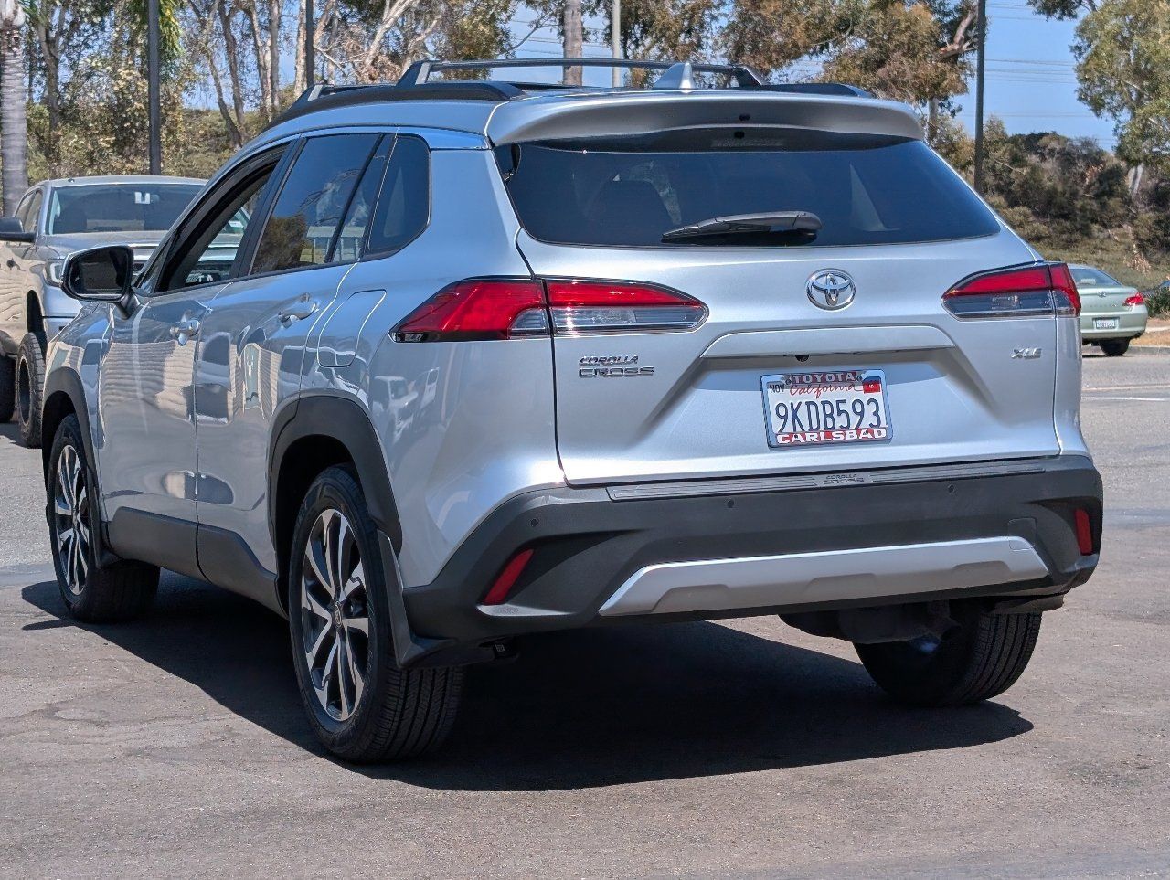 Used 2023 Toyota Corolla Cross XLE w/ Convenience Package FWD image 12