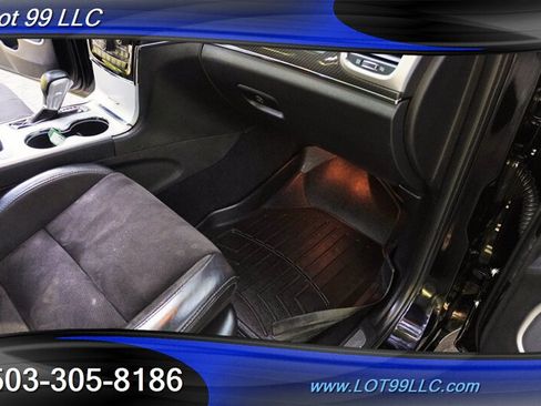 Used 2020 Jeep Grand Cherokee SRT AWD/4WD image 35
