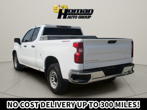 Used 2019 Chevrolet Silverado 1500 W/T w/ WT Safety Package AWD/4WD image 3