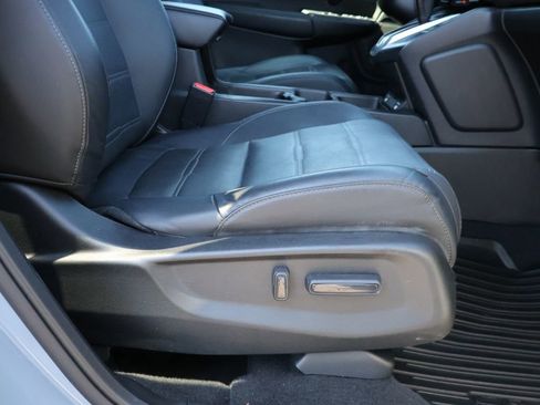 Certified 2022 Honda CR-V EX-L image 10