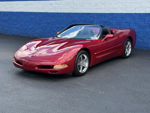 Used 2002 Chevrolet Corvette Convertible w/ Preferred Equipment Group2 RWD image 4