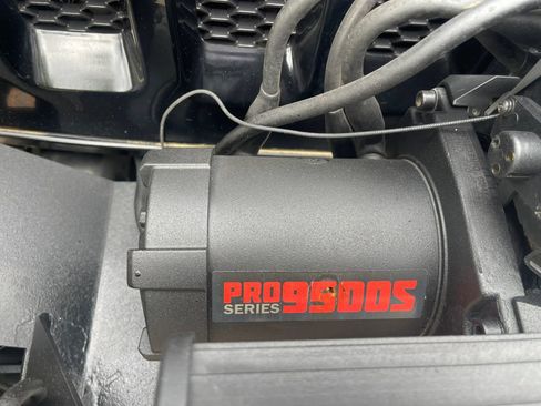 Used 2021 Jeep Wrangler Unlimited Sport image 9