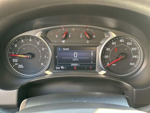 Used 2022 GMC Terrain SLE image 10