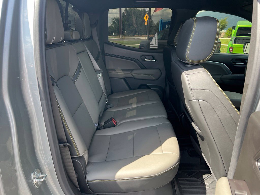 Used 2025 Chevrolet Colorado ZR2 w/ ZR2 Bison Edition AWD/4WD image 27