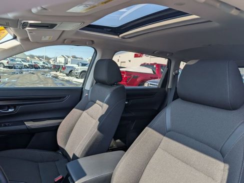 Used 2024 Honda CR-V EX image 39