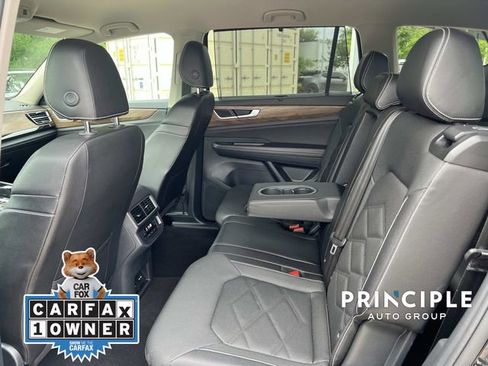 Used 2025 Volkswagen Atlas SE FWD image 28