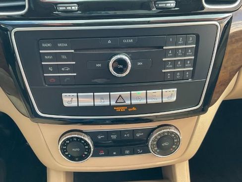 Used 2017 Mercedes-Benz GLS 450 4MATIC w/ Premium Package image 29