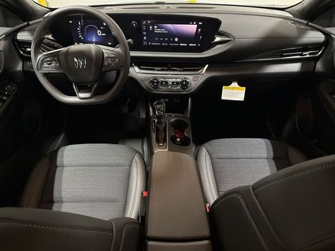 New 2026 Buick Envista Preferred FWD image 10