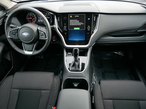 Certified 2025 Subaru Outback Premium image 10