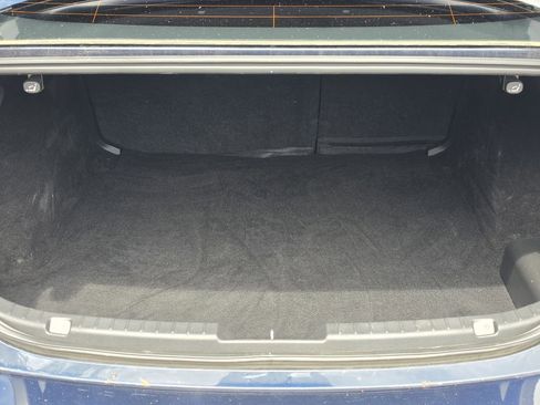 Used 2023 MAZDA MAZDA3 s FWD image 9