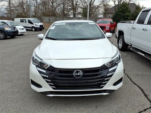 Certified 2024 Nissan Versa SV w/ Trunk Package image 2