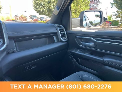 Used 2025 RAM 1500 Big Horn AWD/4WD image 27