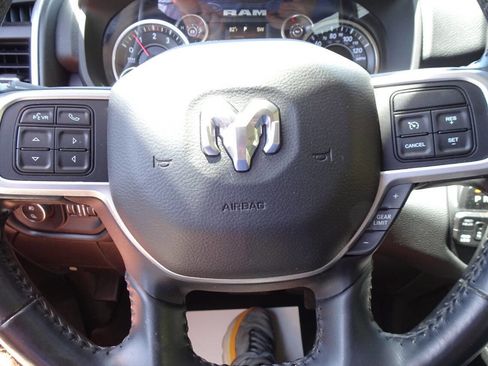 Used 2019 RAM 2500 Big Horn AWD/4WD image 25