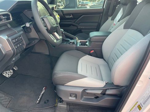 New 2025 Toyota Tacoma TRD Sport image 9