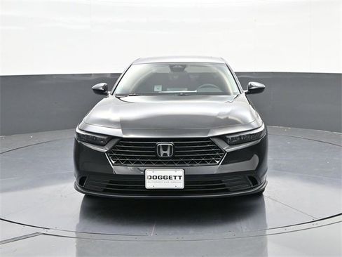New 2025 Honda Accord SE image 22
