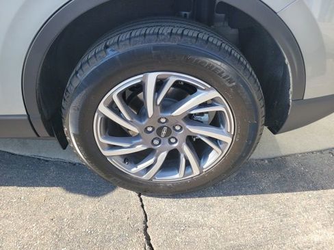 Certified 2023 Lincoln Corsair AWD w/ Equipment Group 101A image 14