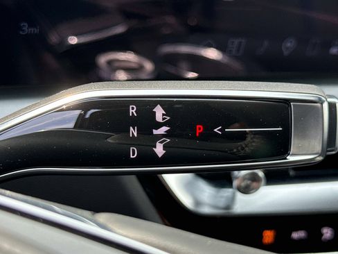 New 2026 Cadillac Lyriq V image 7