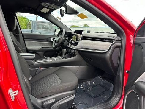 Used 2023 Jeep Compass Sport AWD/4WD image 20